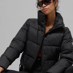 Alo Gold Rush Puffer in Black